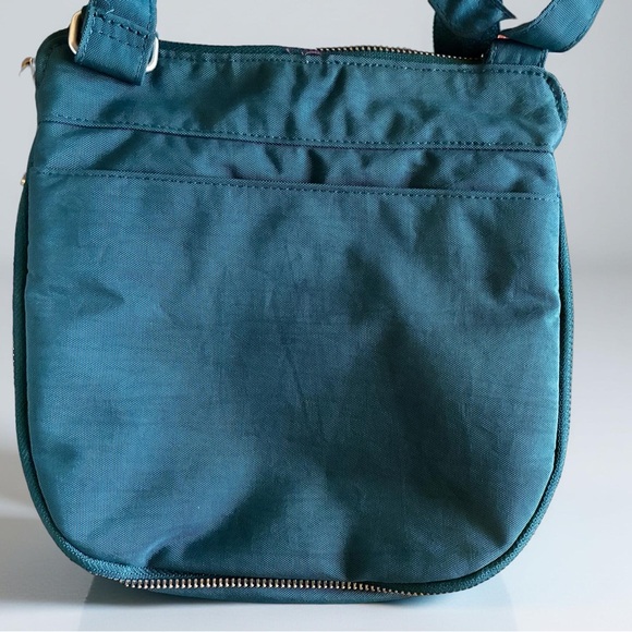 NWT Baggallini Turquoise Crossbody Bag - Picture 4 of 5